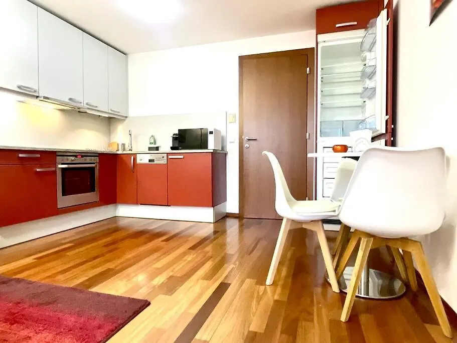 Entire Apartment, Near Clarion, O2 Arena, Metro 3 Min, Easter Market In City Center 15 Min Praha Česká republika